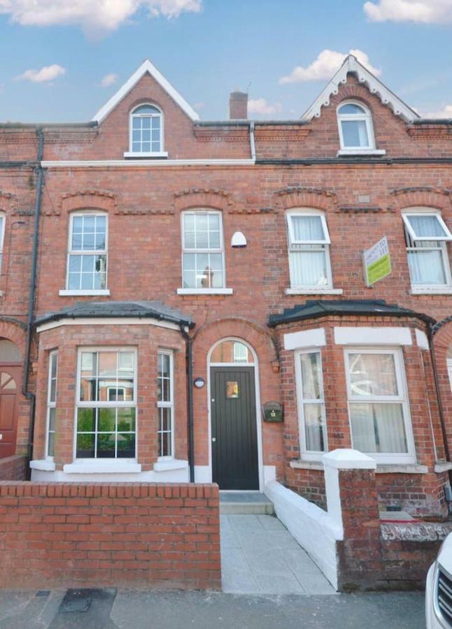 Queens Quarter Townhouse 1 Belfast Esterno foto
